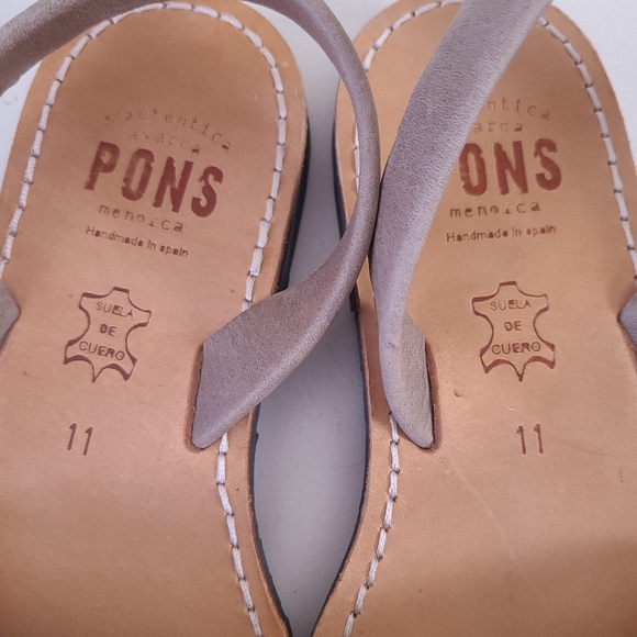 NEW Pons Avarcas Taupe Leather Classic Sandals Size 11 - Picture 9 of 10